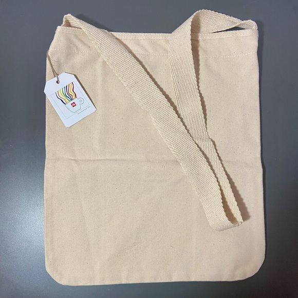 ILLY CAFFÈ Expo Milano Canvas Tote Bag - Picture 3 of 7